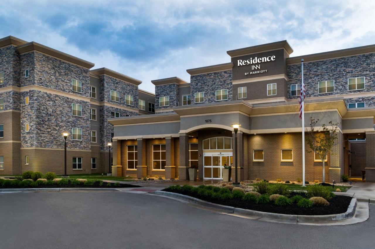 Residence Inn By Marriott Kansas City At The Legends Exterior foto